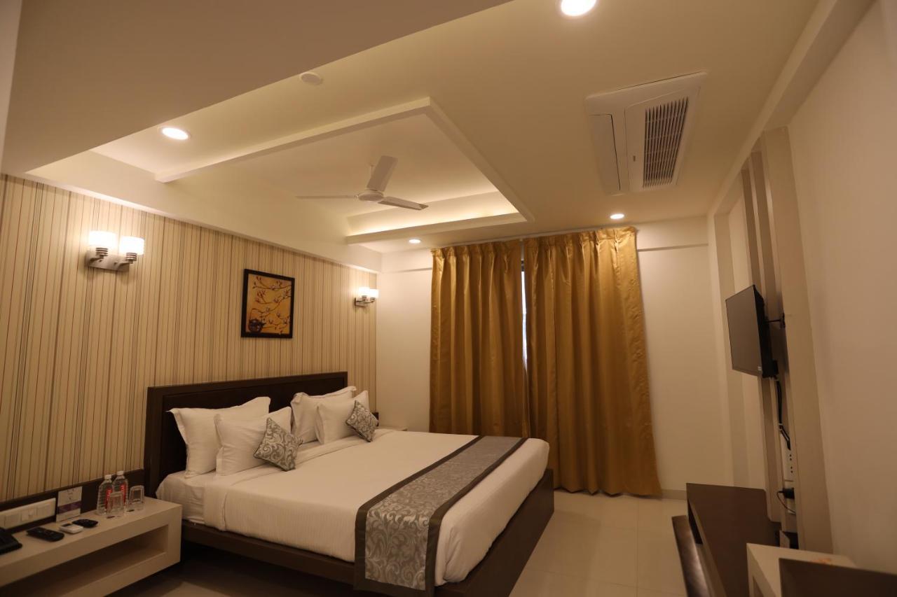 Click Collection Jaipur, Sindhi Camp Hotel Exterior foto