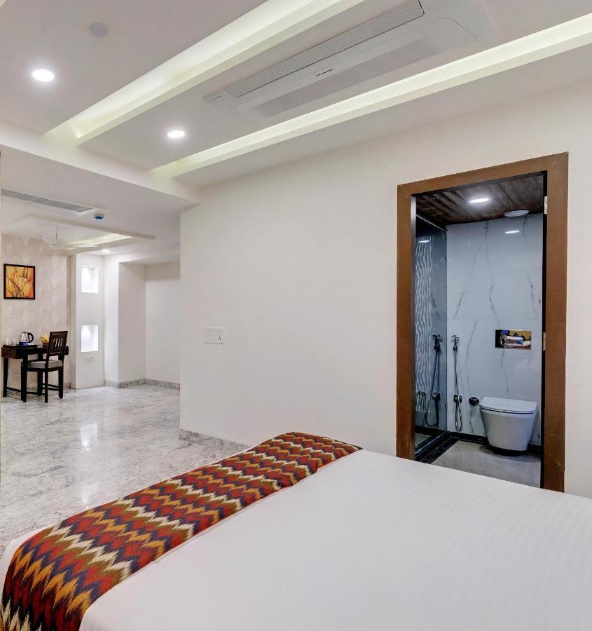Click Collection Jaipur, Sindhi Camp Hotel Exterior foto
